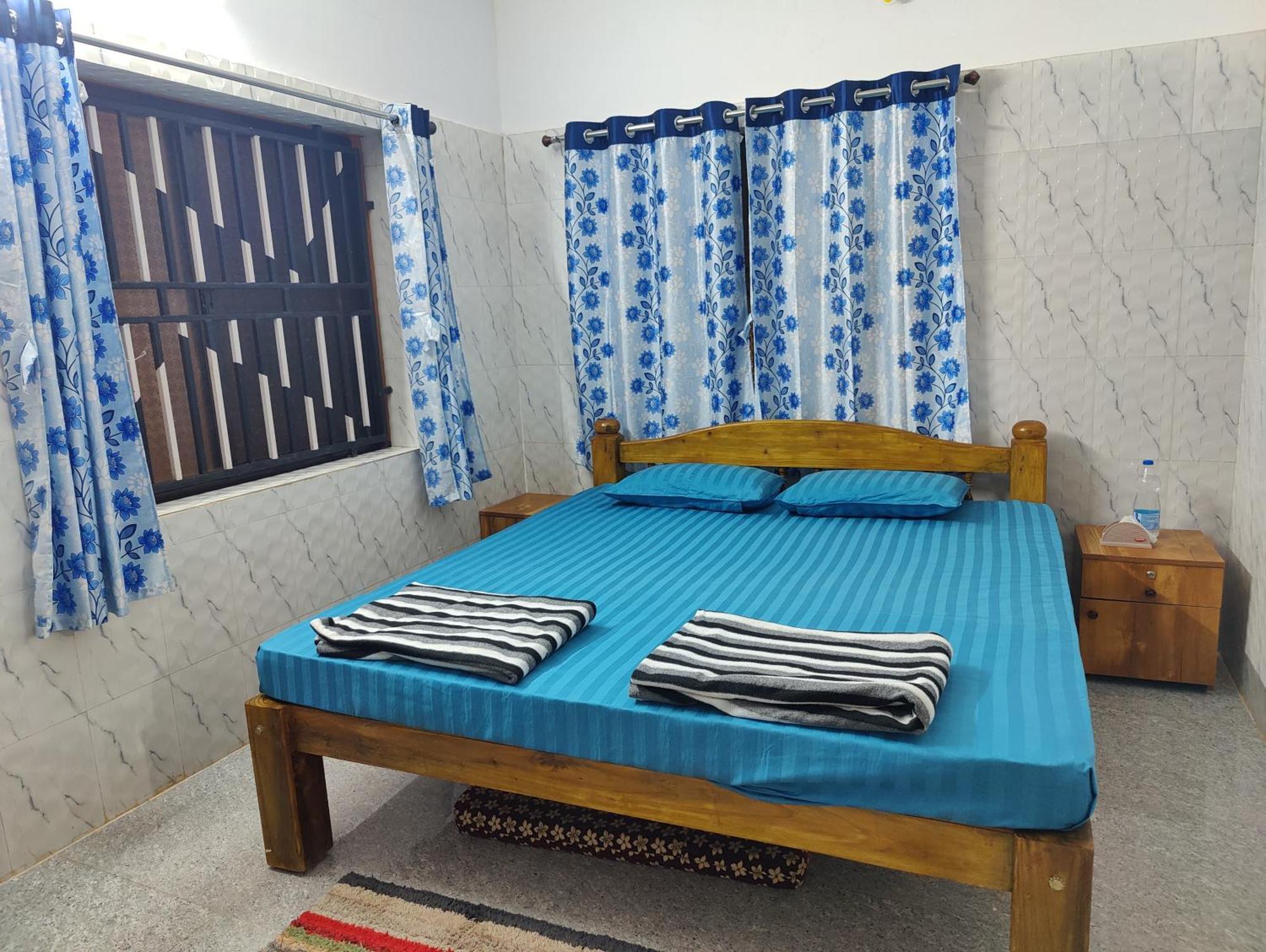 Hotel Artkarna à Gokarna  Chambre photo