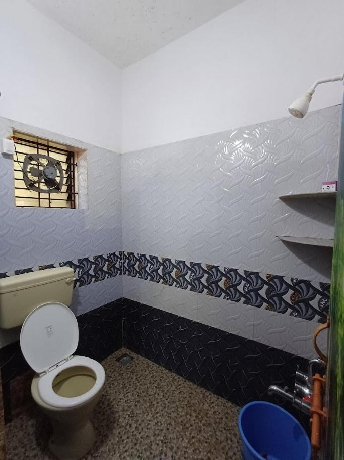 Hotel Artkarna à Gokarna  Extérieur photo
